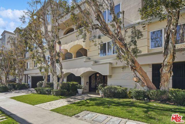 11961 Montana Ave #107