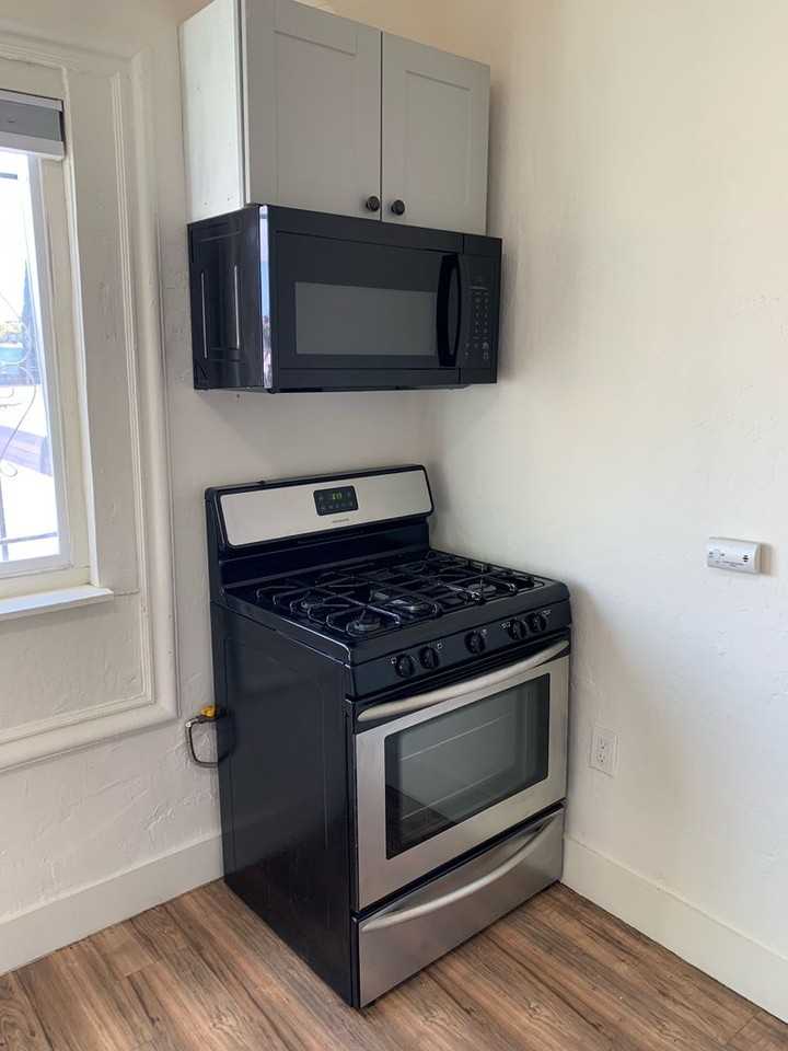 1440 23rd Avenue - Photo 2 of 7