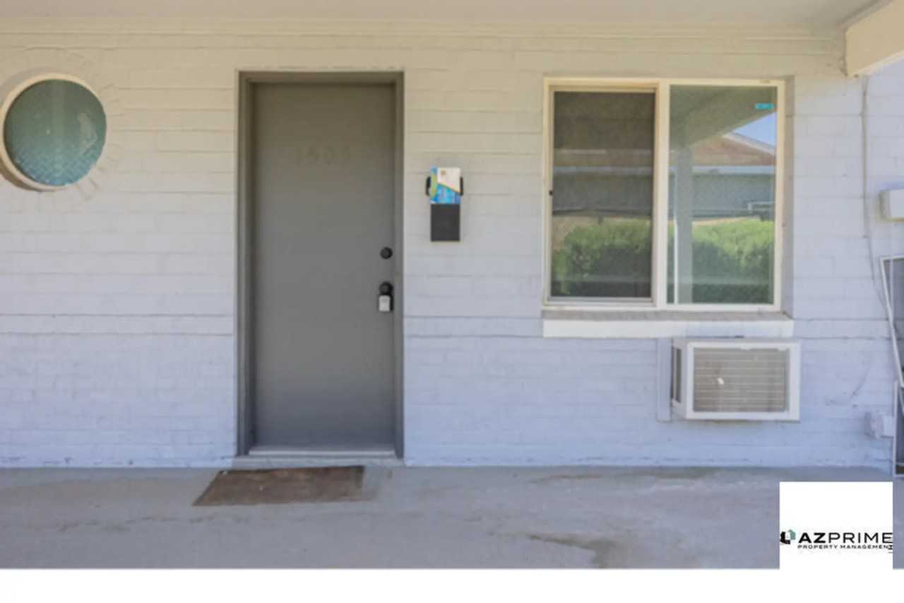 1505 E Harvard St - Photo 2 of 11