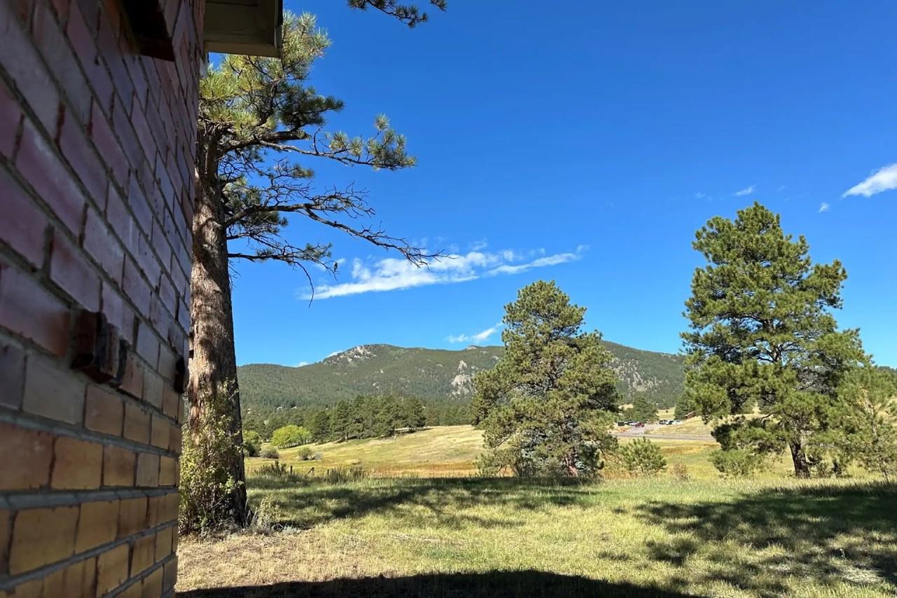 2975 Bergen Peak Drive Evergreen CO 80439 - Photo 2 of 10