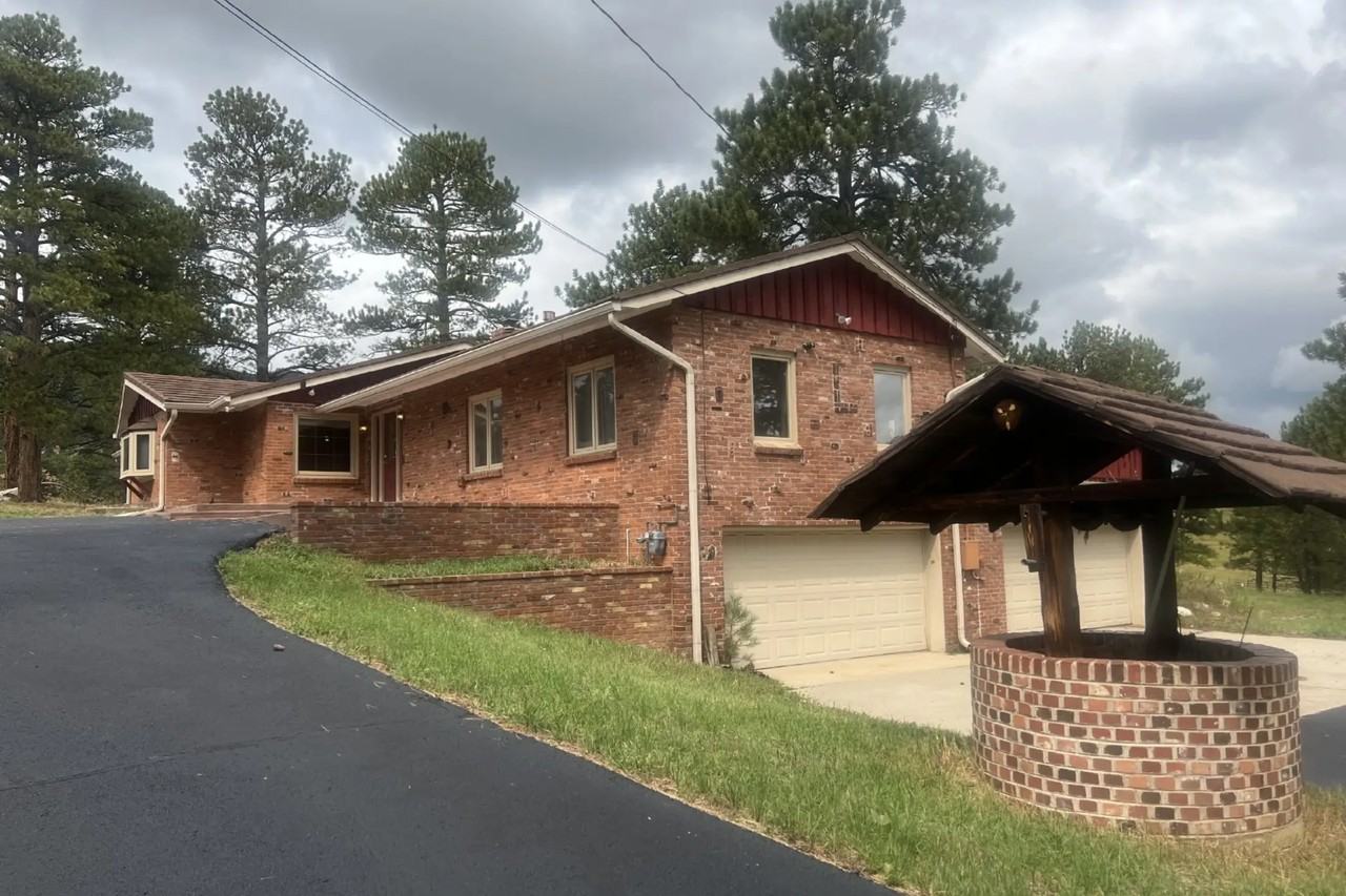 2975 Bergen Peak Drive Evergreen CO 80439 - Photo 3 of 10