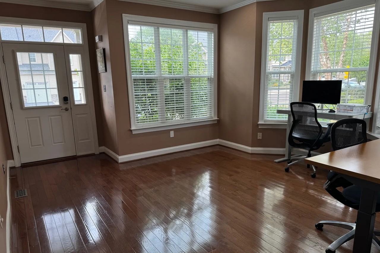 3235 Brookside Dr - Photo 2 of 20