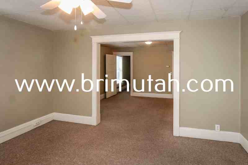 273 E St - Photo 7 of 17