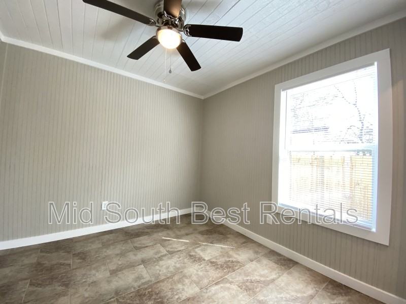 2 Power Line Drive - Photo 5 of 9