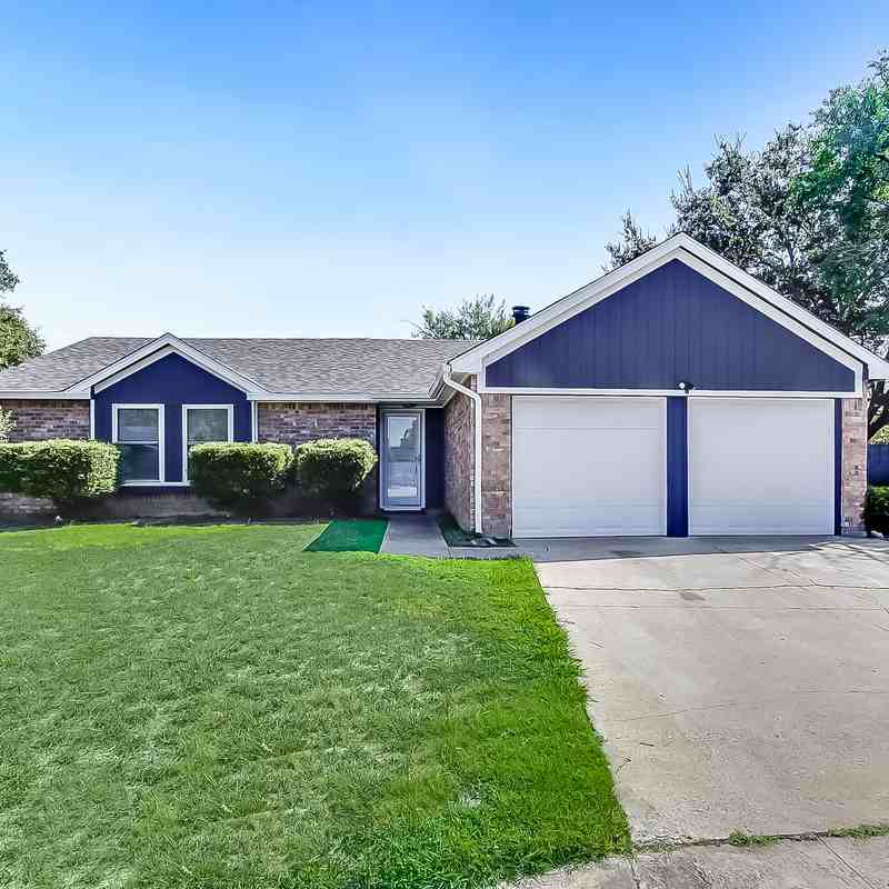 2417 Clearhaven Ct - Photo 2 of 31