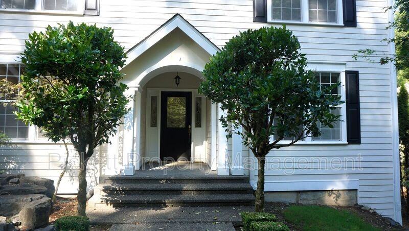 5998 Mccormick Woods Dr Sw - Photo 2 of 33