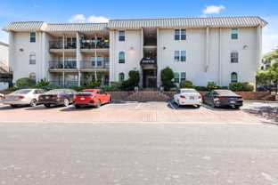 910 Duncan Ln - Photo 1 of 1