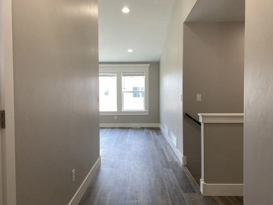 3748 Ola Vista Ave - Photo 2 of 12