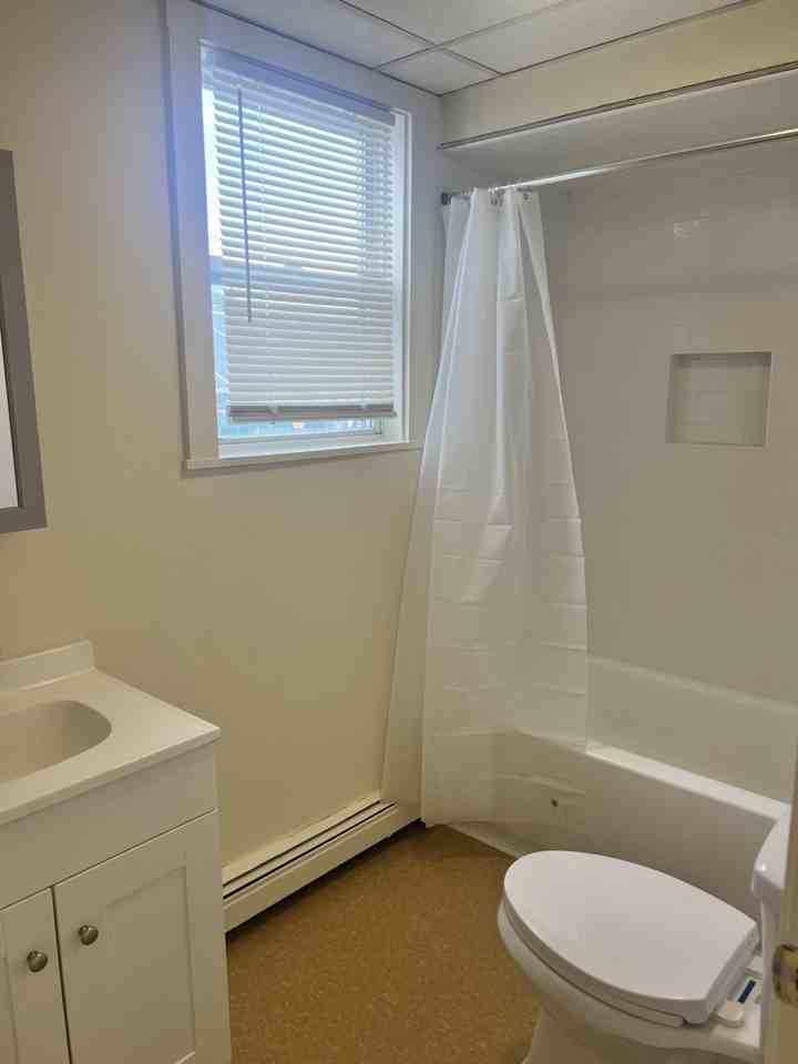 Elm St #1 - Photo 6 of 7