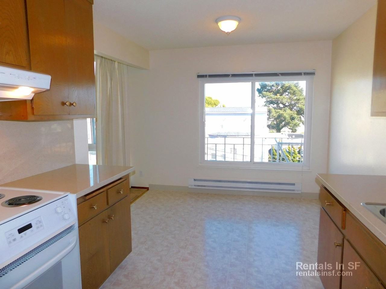 435 43rd Ave #104 - Photo 2 of 20