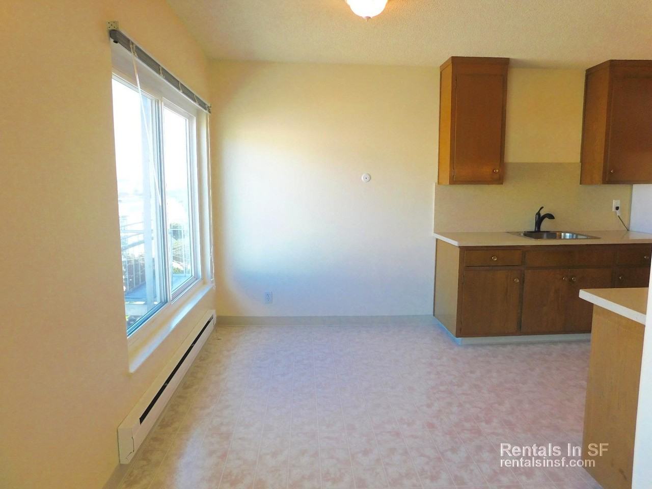 435 43rd Ave #104 - Photo 3 of 20