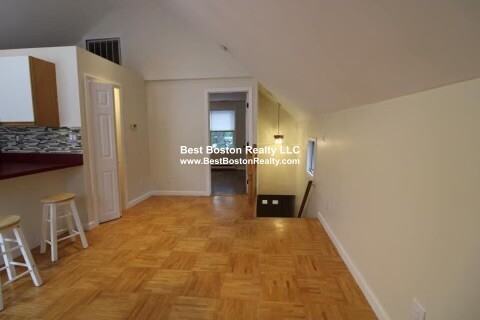 22 Lakeside Ave #2 - Photo 3 of 12