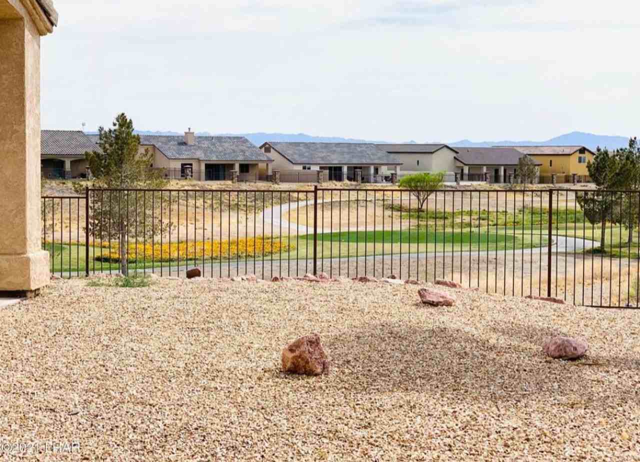 6148 S Bella Vista Dr - Photo 4 of 39