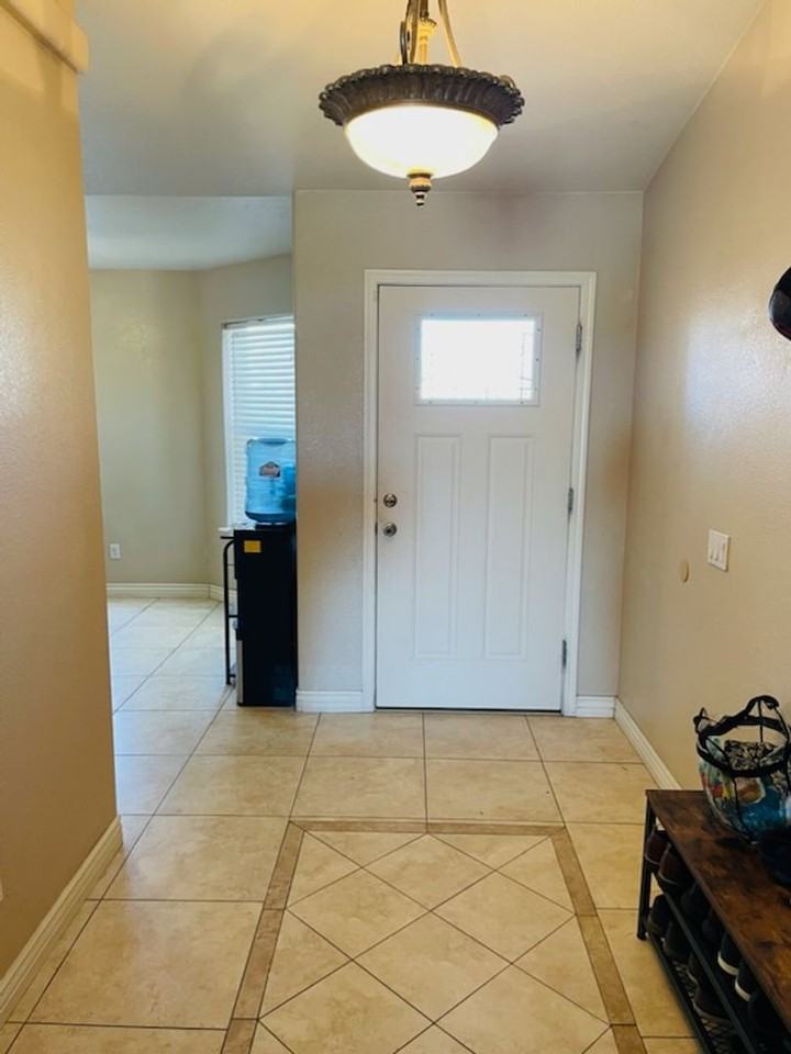 6148 S Bella Vista Dr - Photo 5 of 39