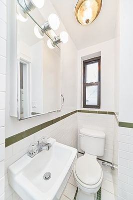 10 Morton St #5A - Photo 7 of 9