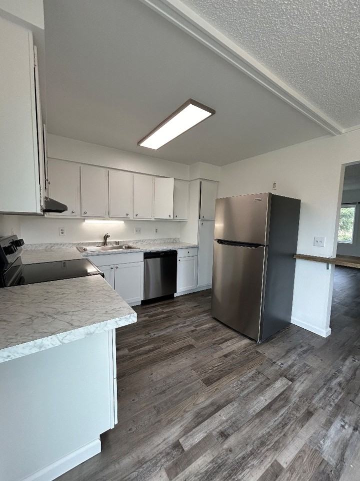 2314 Jefferson ave - Photo 3 of 50