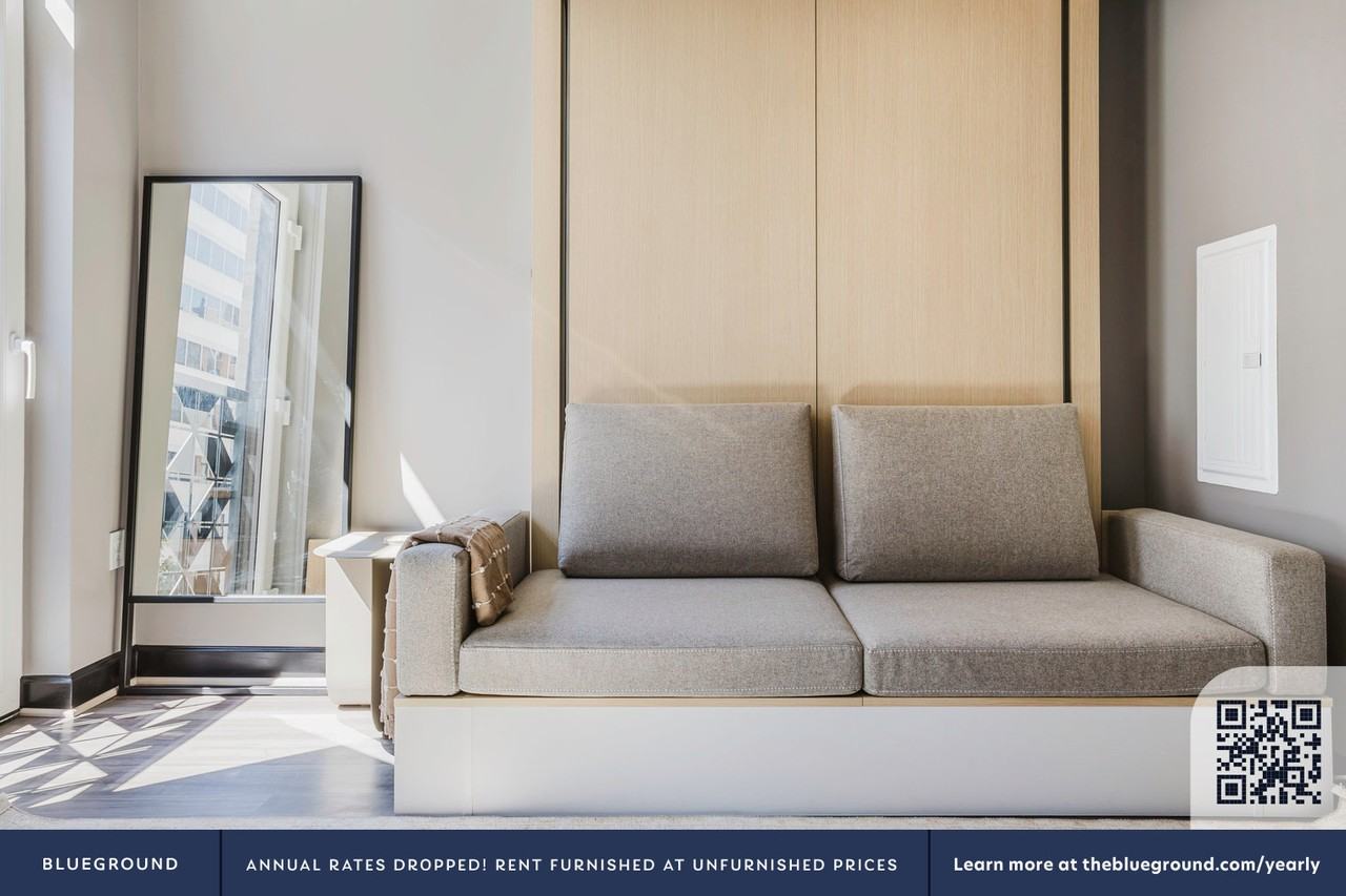 1313 L Street Northwest - Photo 3 of 29