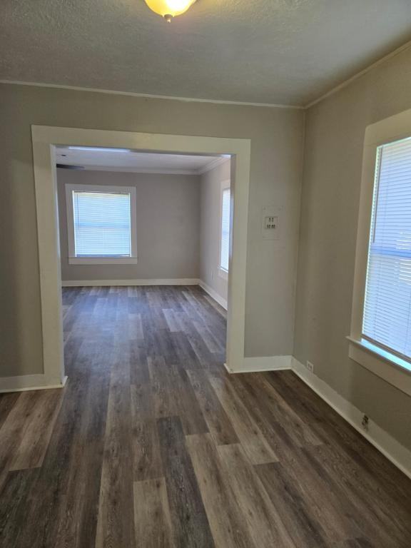 130 Dennis Rd - Photo 3 of 14