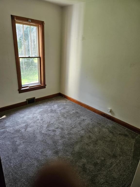 212 State Street - Photo 7 of 11