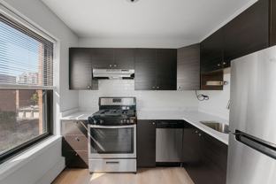 5858 N Sheridan Rd - Photo 1 of 1