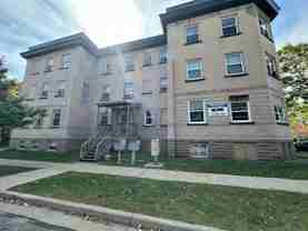 920 Oxford Ave - Photo 1 of 1