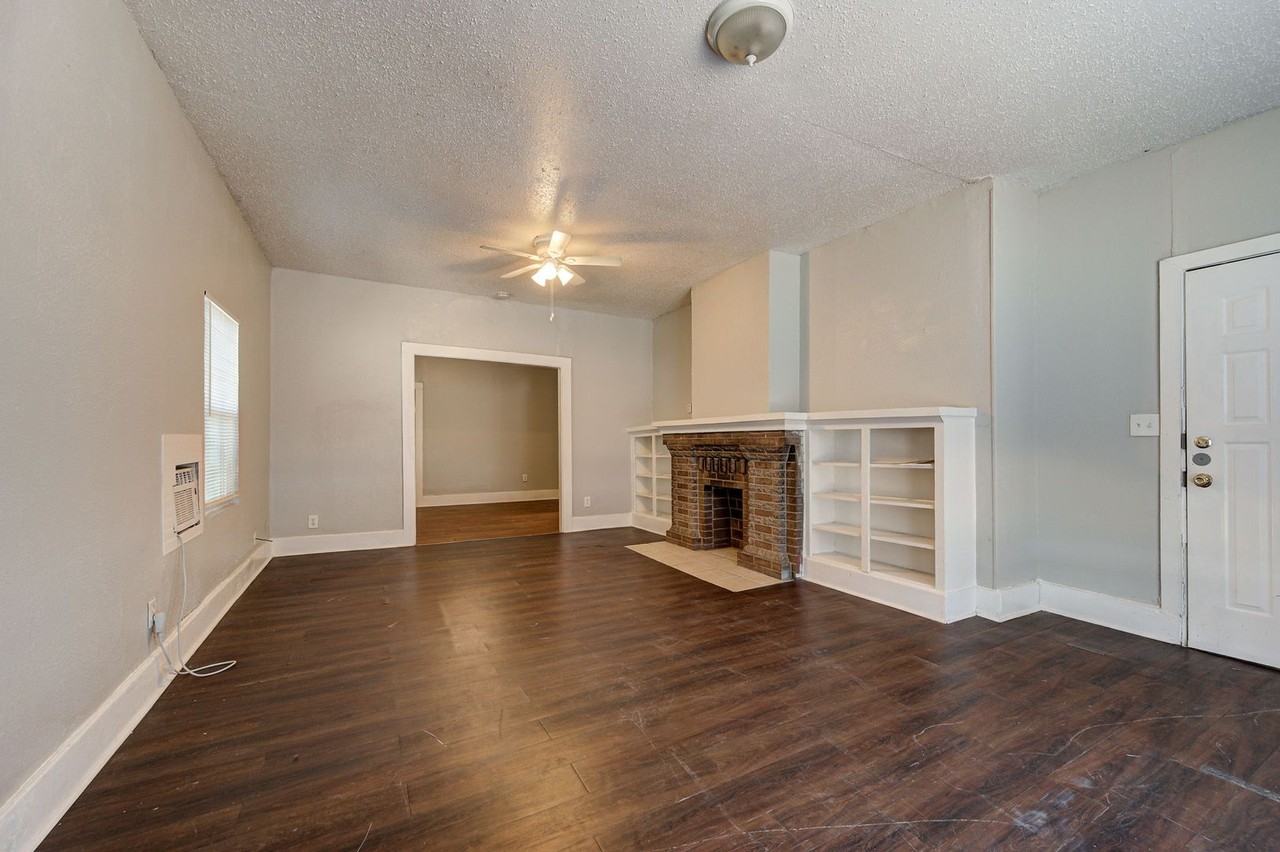 2300 North Prospect Avenue - Photo 7 of 24