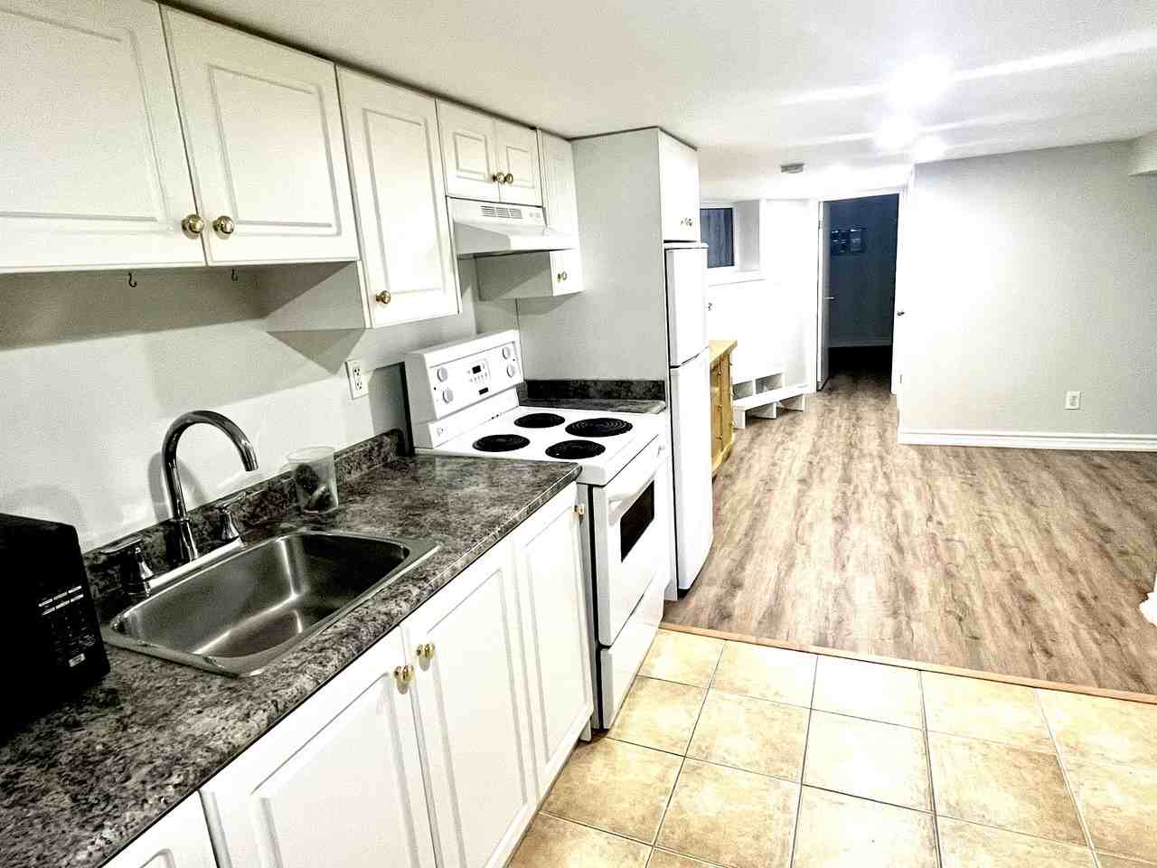 20 Greensides Avenue - Photo 2 of 10