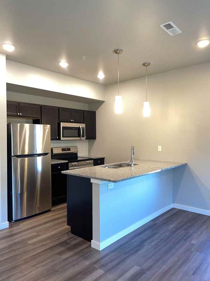 Buffalo Ridge Townhomes | Cedar Rapids 2 Bedroom Townhomes - Photo 6 of 25