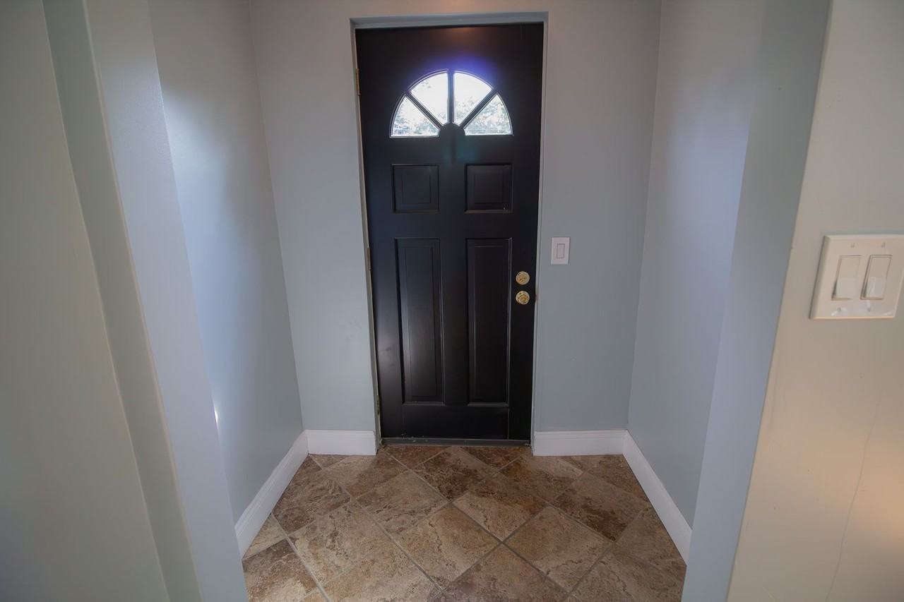 30 Wilkins Ave - Photo 3 of 23