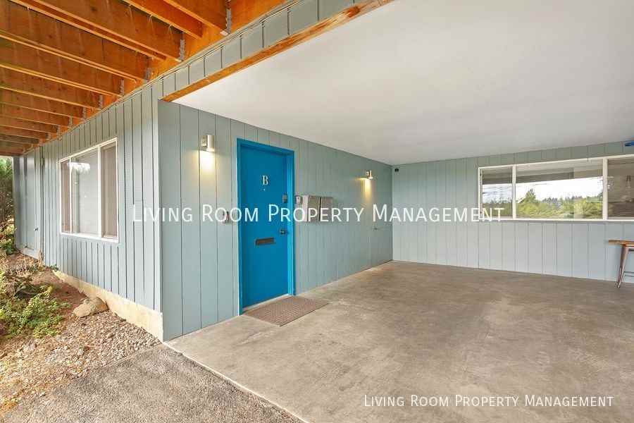 9439 Ne Sacramento St #B - Photo 3 of 10