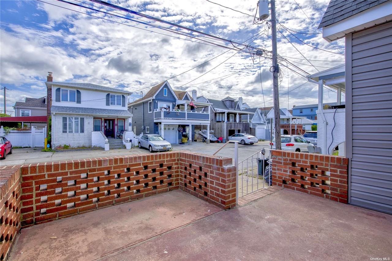 39 Oswego Ave - Photo 2 of 22