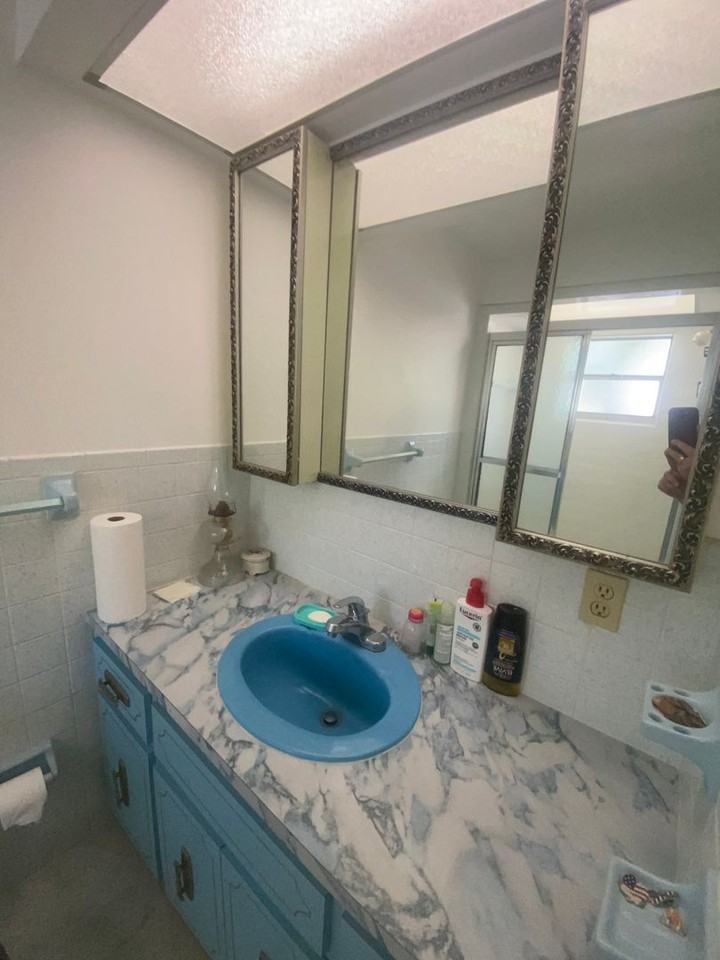 5505 Fort Pierce Blvd #B - Photo 5 of 6