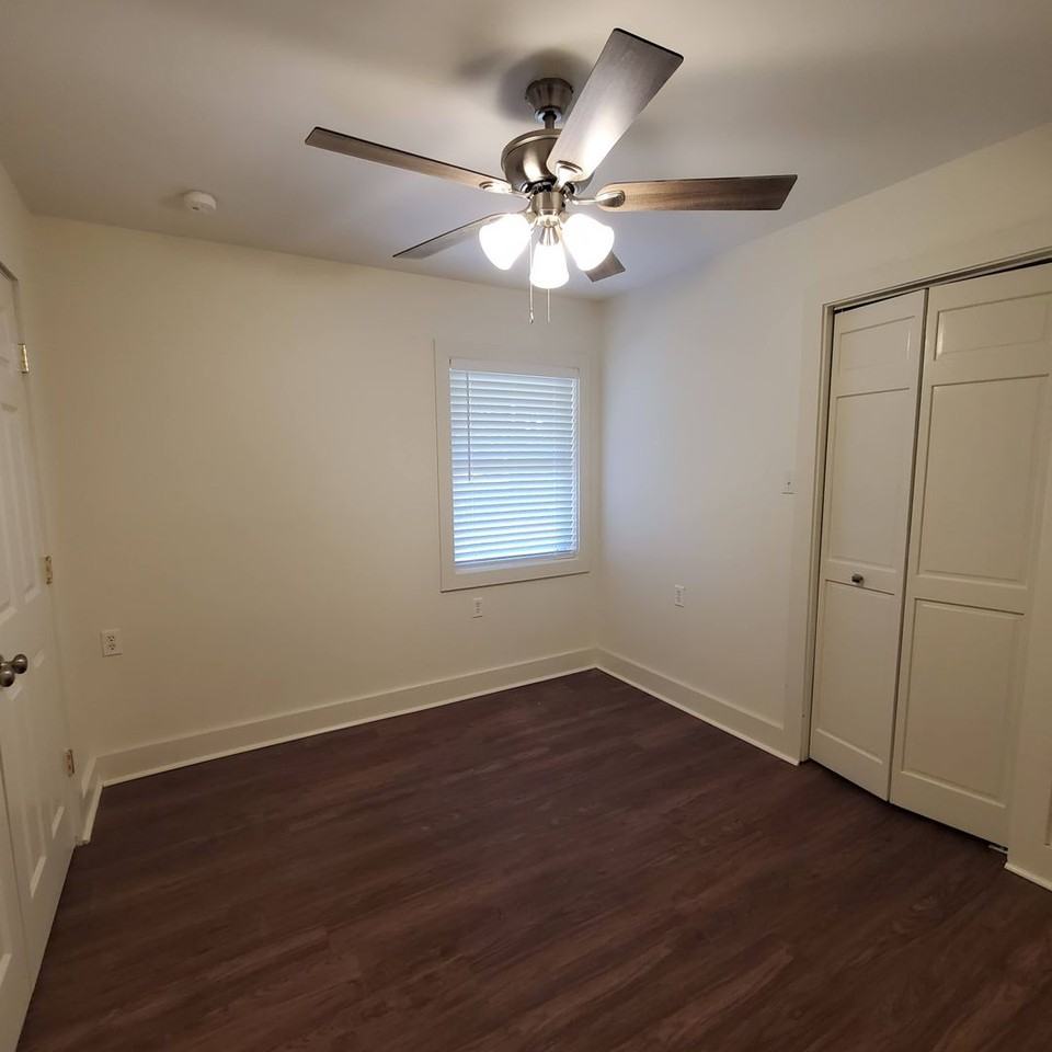 4210 Christian Dr - Photo 6 of 13