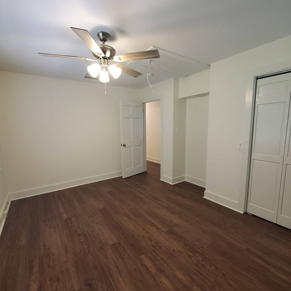 4210 Christian Dr - Photo 7 of 13