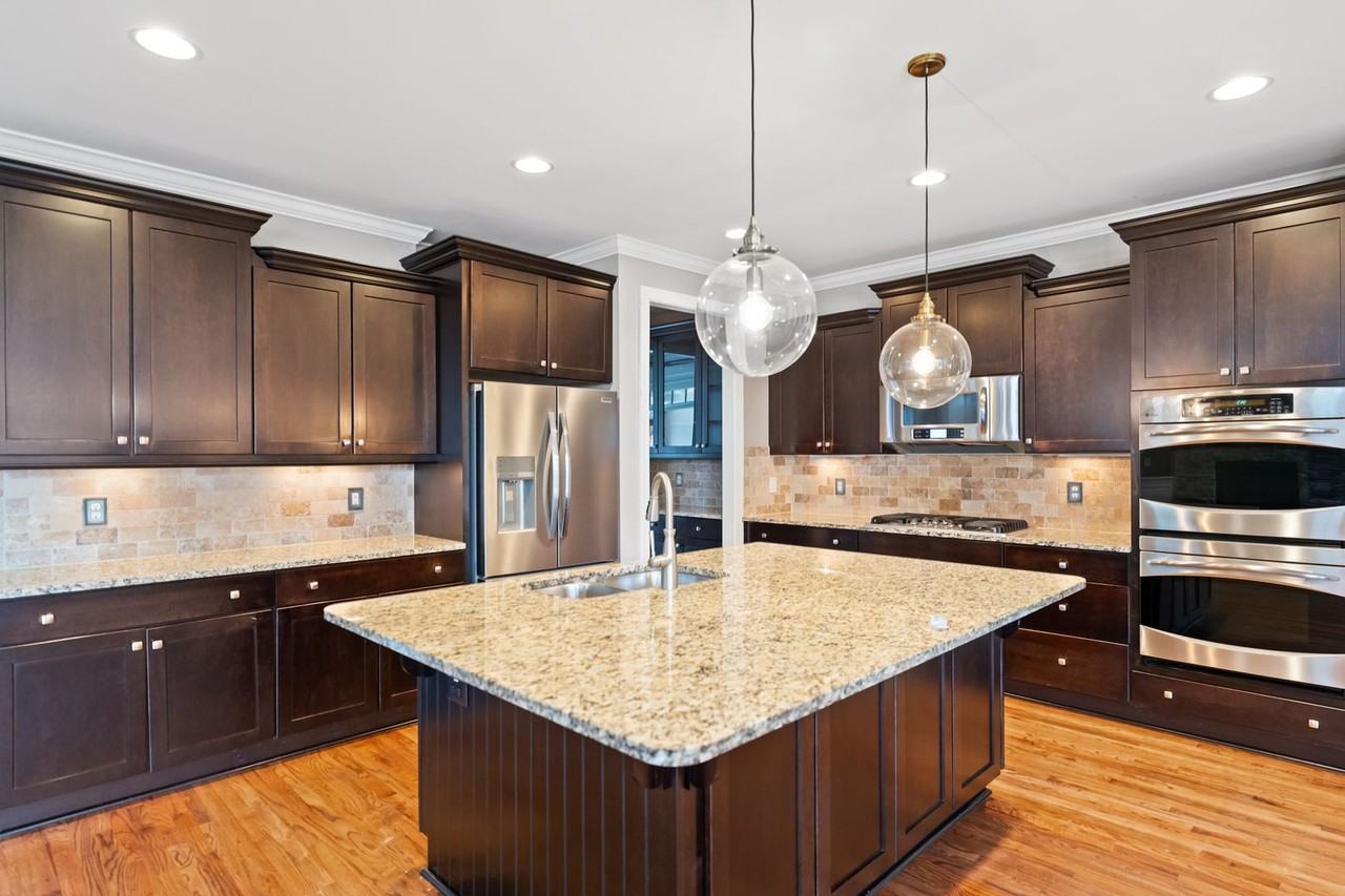 1204 Chalk Maple Dr - Photo 2 of 24