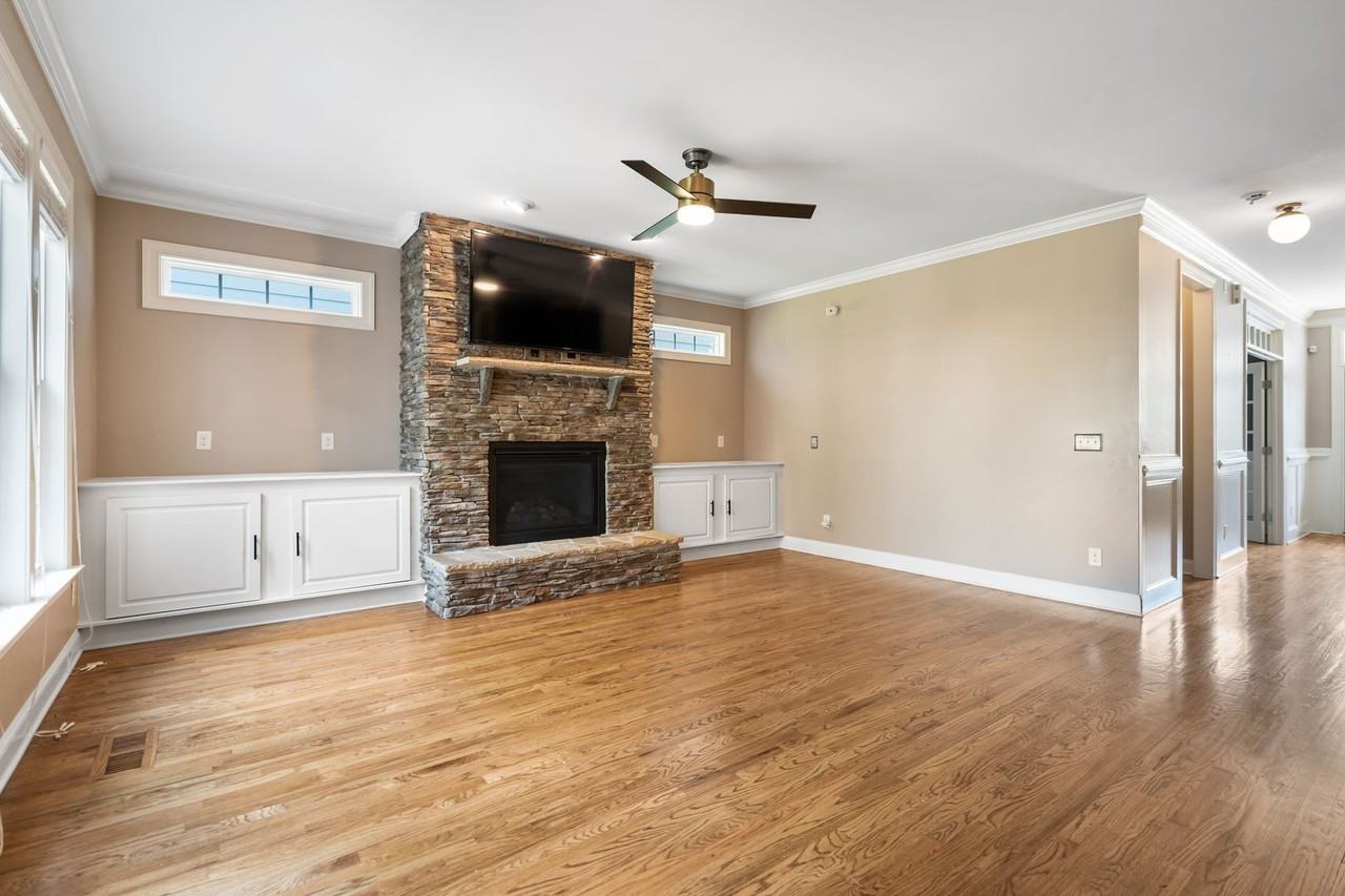 1204 Chalk Maple Dr - Photo 5 of 24