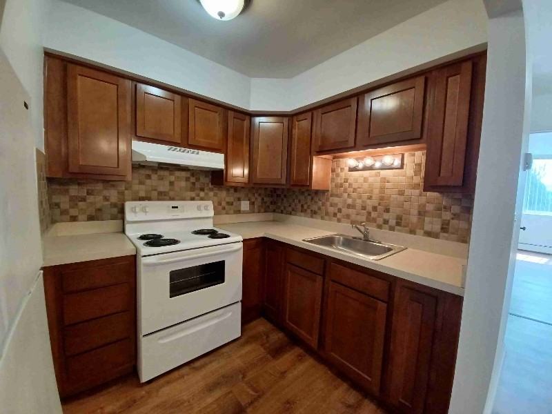 1861 Wmile Rd - Photo 4 of 10