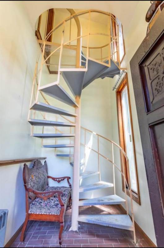 3521 Wicker Ave #2ndFL - Photo 2 of 10