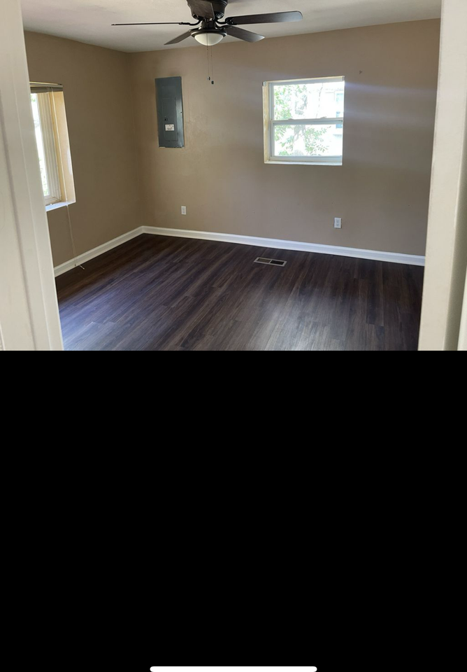 1045 Delaware St #NA - Photo 3 of 9