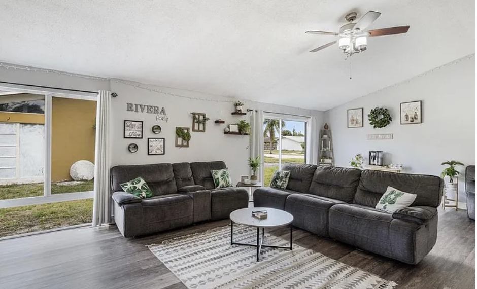 507 Michigan Pl #NA - Photo 3 of 14