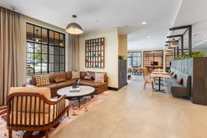 featured image of 2200 Dunavant St