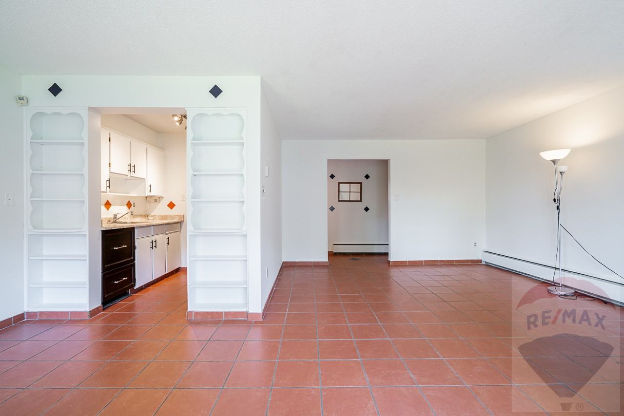 8961 Horne Street - Photo 3 of 20