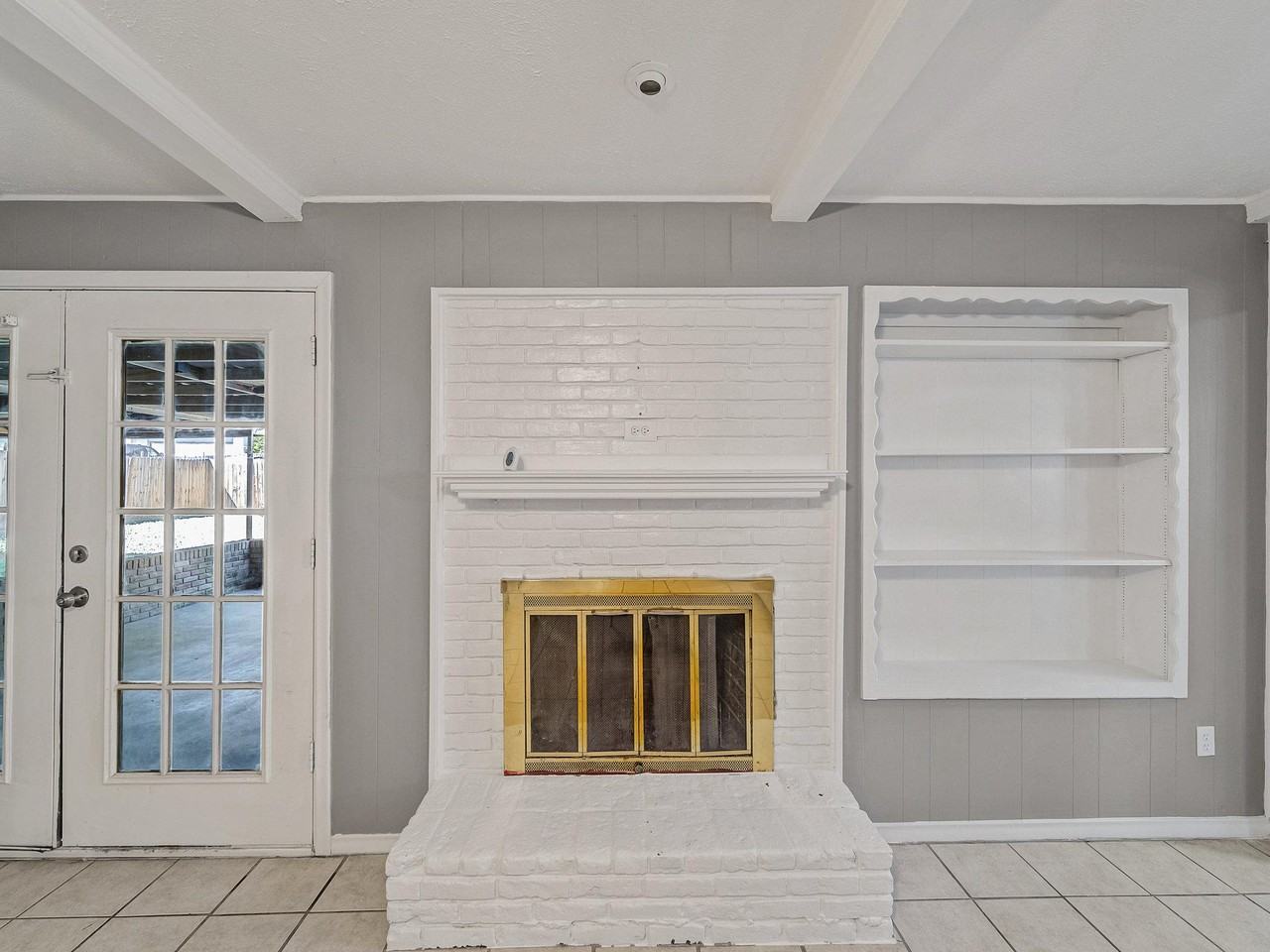 Clearglen Dr - Photo 6 of 16