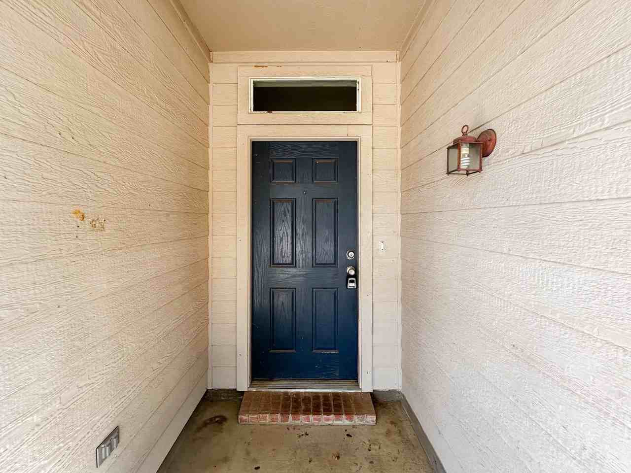 3913 San Lorenzo Dr #3X2X2 - Photo 2 of 29