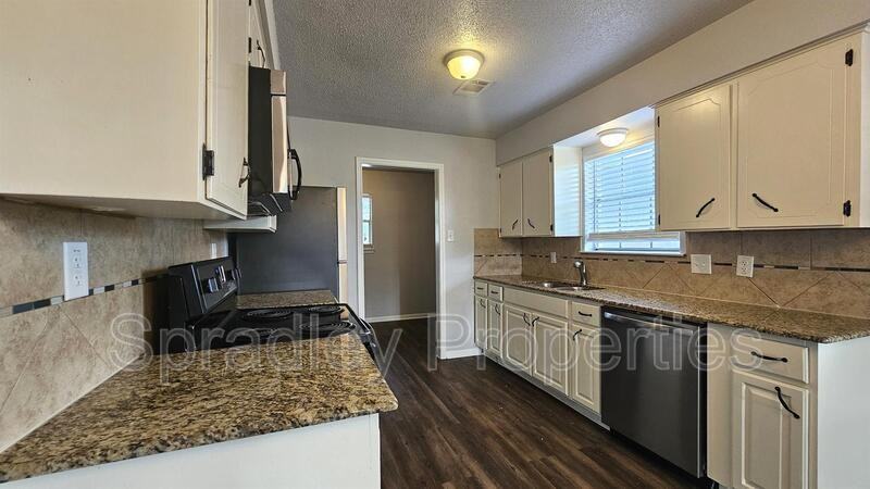 1020 N Wall St - Photo 4 of 8