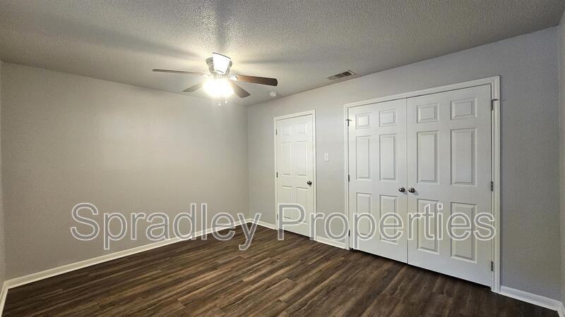 1020 N Wall St - Photo 7 of 8