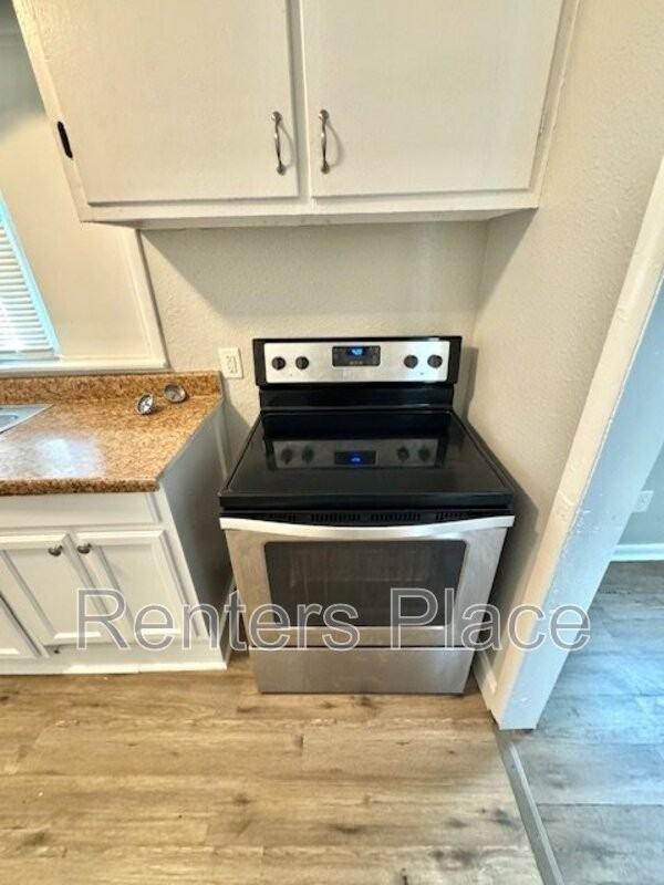 4107 N Frankfort Ave - Photo 3 of 13