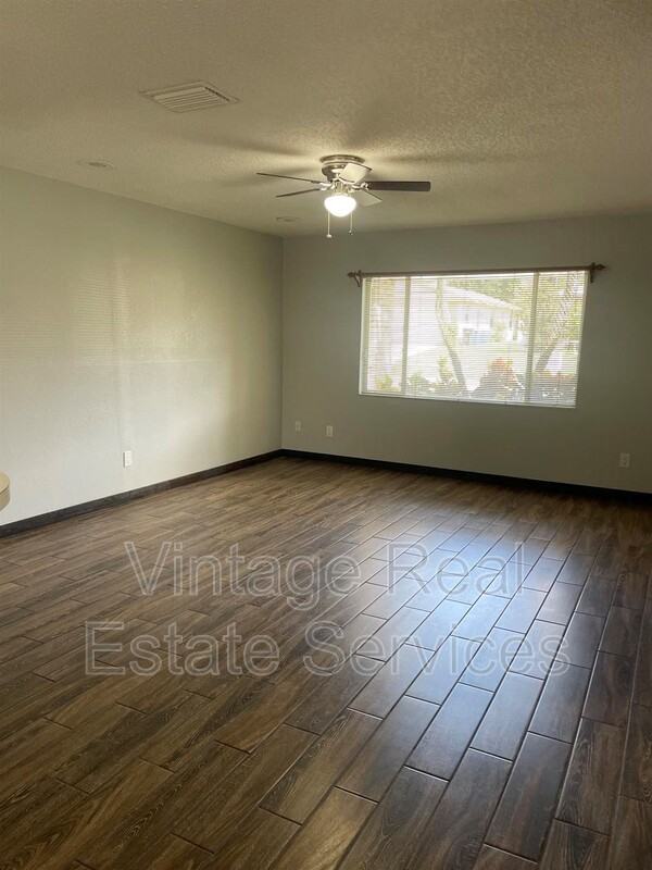 3104 Elderwood Pl - Photo 2 of 16