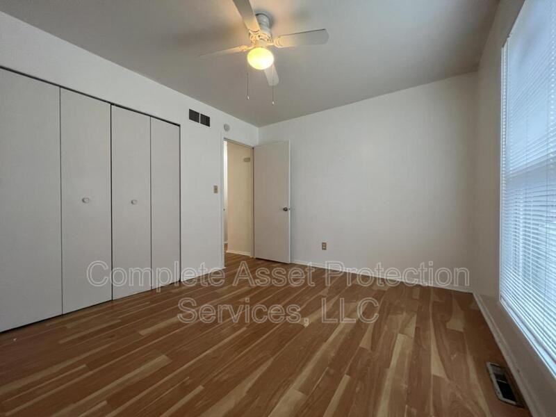 2222 Glendale Blvd - Photo 4 of 8