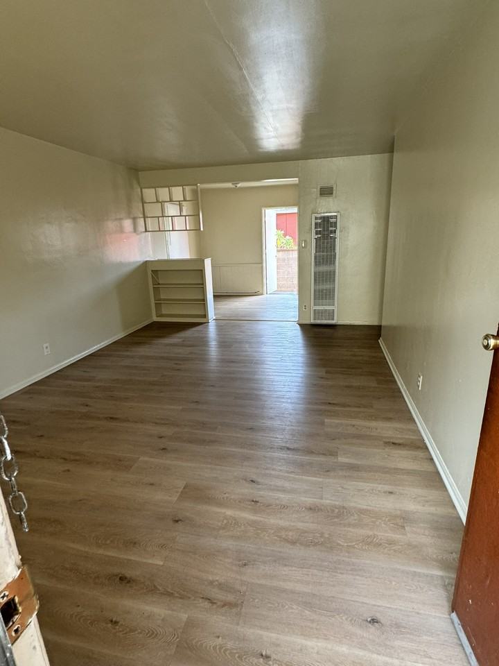 10906 South Vermont Avenue - Photo 2 of 7